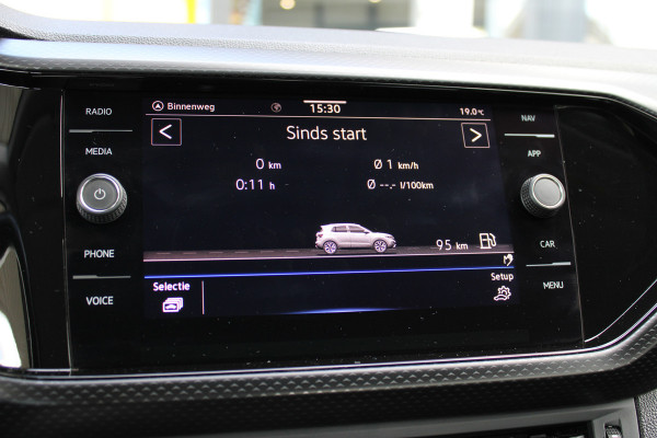 Volkswagen T-Cross 1.0 TSI Life Business | Achteruitrijcamera | Trekhaak | Adaptieve cruise