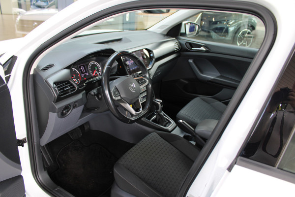 Volkswagen T-Cross 1.0 TSI Life Business | Achteruitrijcamera | Trekhaak | Adaptieve cruise