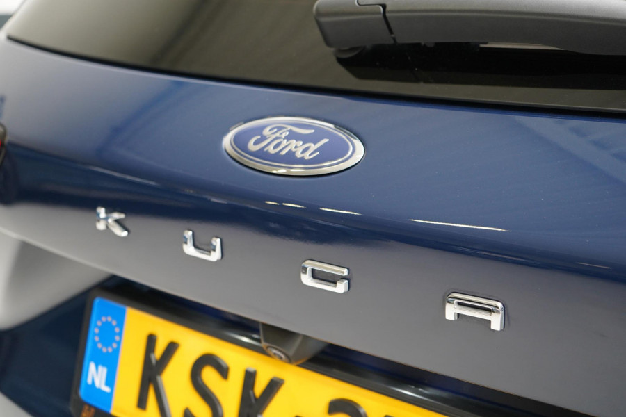 Ford Kuga 2.5 PHEV ST-Line SoH 86,5% | Stoelverwarming | Stuurverwarming | Navigatie | Camera | Privacy Glass
