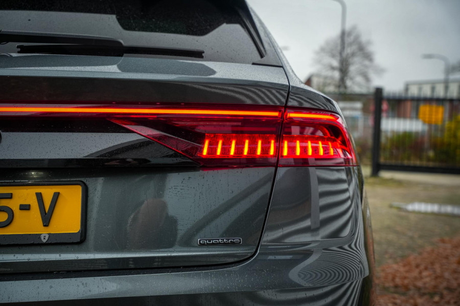 Audi Q8 60 TFSI e quattro Competition B&O Panodak Carbon 360 Cam Dode Hoek ACC Stoelventilatie