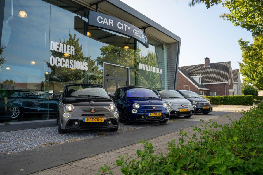 Abarth 595 Esseesse 1.4 T-Jet 180PK | Akrapovic |Xenon | Carbon | Carplay