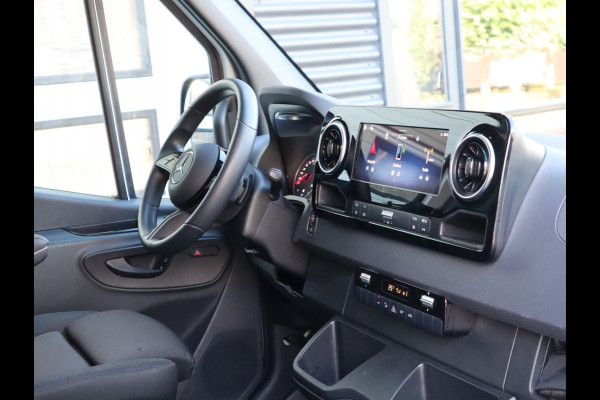 Mercedes-Benz Sprinter 317 CDI Automaat L2H2 RWD - LED - Mbux - Camera