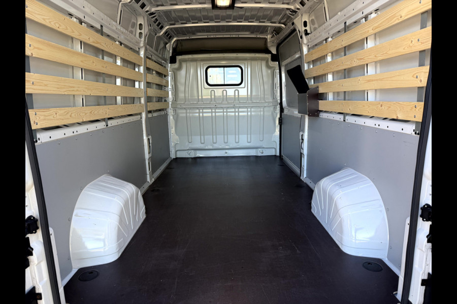 Fiat E-Ducato 3.5T L3H2 79 kWh 4224km!, 3-Persoons, App Connect, Camera