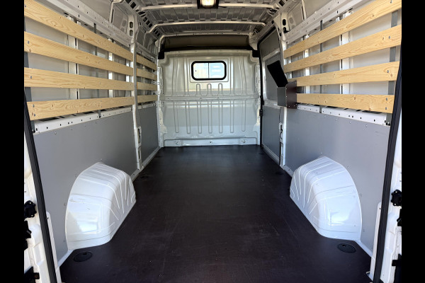 Fiat E-Ducato 3.5T L3H2 79 kWh 4224km!, 3-Persoons, App Connect, Camera