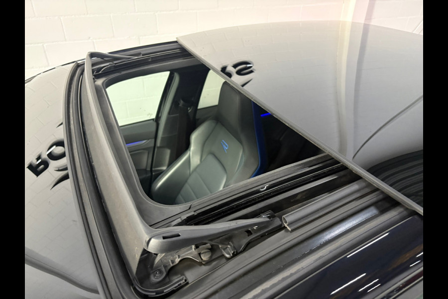 Volkswagen Golf 2.0 TSI R 4Motion