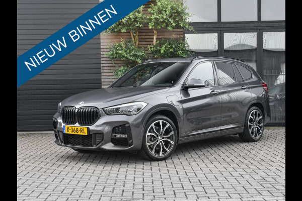 BMW X1 xDrive25e eDrive Edition M pakket Leer Pano Stoelverwarming 19 Inch Velgen