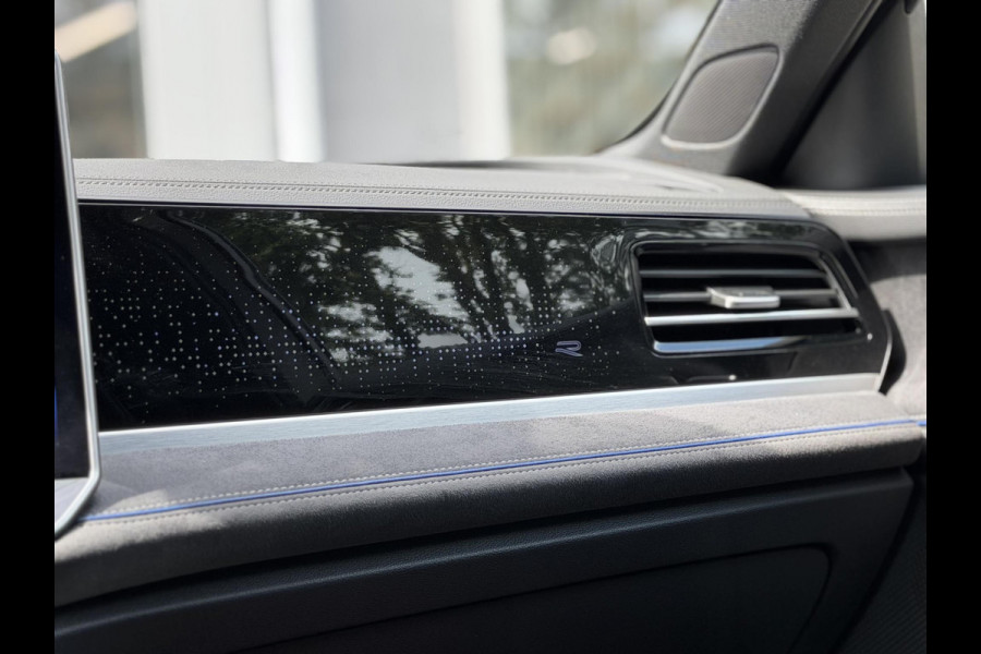 Volkswagen Passat Variant 1.5 eHybrid R-Line |Pano|Leer|Memory|Ventilatie|Massage|HUD|