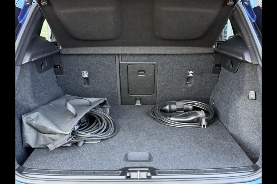 Volvo XC40 1.5 T4 210PK Recharge R-Design Memory|Cam|Winterpakket|Trekhaak