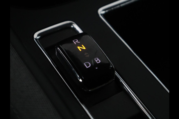 Škoda Enyaq iV 60 | SOH 93,0% | Half leder | Cruise control | Carplay | Climate control | Lane assist | Park assist | Trekhaak | Sfeerverlichting | Navigatie | Bluetooth
