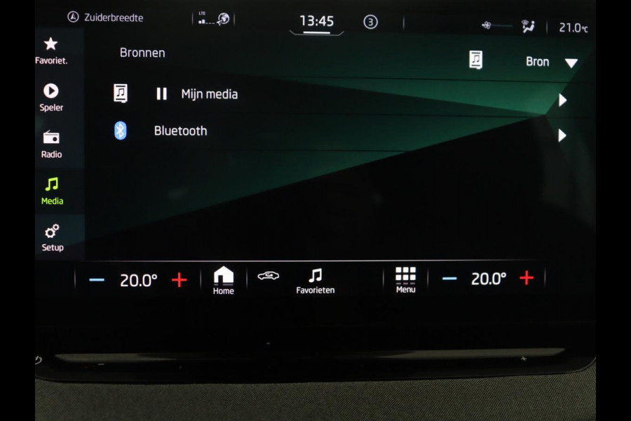 Škoda Enyaq iV 60 | SOH 93,0% | Half leder | Cruise control | Carplay | Climate control | Lane assist | Park assist | Trekhaak | Sfeerverlichting | Navigatie | Bluetooth