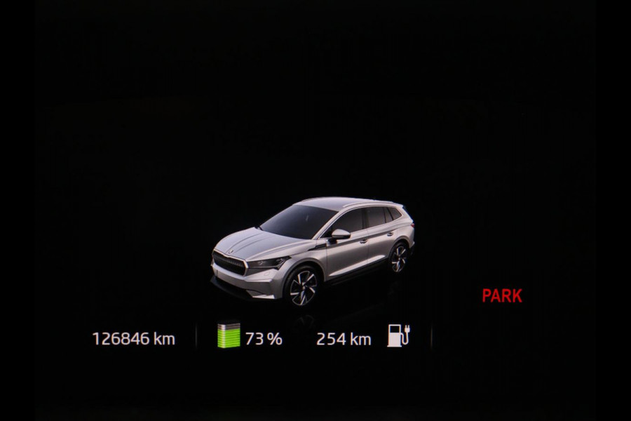 Škoda Enyaq iV 60 | SOH 93,0% | Half leder | Cruise control | Carplay | Climate control | Lane assist | Park assist | Trekhaak | Sfeerverlichting | Navigatie | Bluetooth