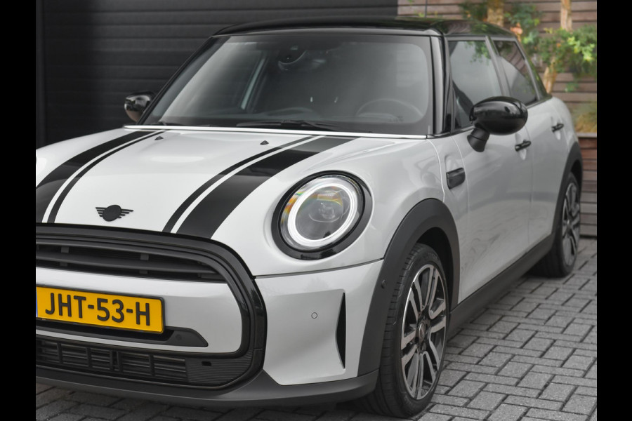 MINI 5-deurs 1.5 Cooper Business Edition Leer Camera Led Navi Cruise