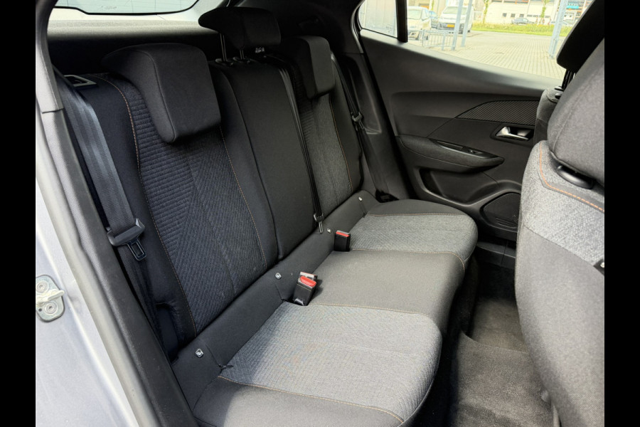 Peugeot 2008 1.2 Hybrid 145 Style | Apple/Android CarPlay | Meer foto's volgen!