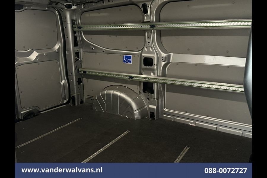 Ford Transit Custom 2.0 TDCI 136pk L1H1 Euro6 Airco | Navigatie | LED | Apple Carplay | Adaptieve Cruisecontrol | Leder Stuur Android Auto, Verwarmde voorruit, Stoelverwarming, Parkeersensoren, Bijrijdersbank, 2590kg trekvermogen