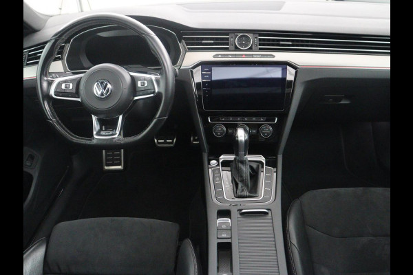 Volkswagen Arteon 2.0 TSI Business R | Panoramadak | Leder/alcantara | Stoelverwarming Adaptive cruise | Carplay | Climate control | Achterbank verwarming | Sfeerverlichting | 360 camera | Park assist