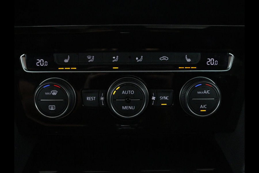 Volkswagen Arteon 2.0 TSI Business R | Panoramadak | Leder/alcantara | Stoelverwarming Adaptive cruise | Carplay | Climate control | Achterbank verwarming | Sfeerverlichting | 360 camera | Park assist