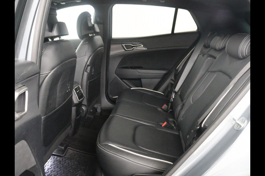 Kia Sportage 1.6 T-GDi MHEV GT-Line Edition | Panoramadak | Leder | Stuur/stoel verwarming | Adaptive cruise | Dode hoek | Carplay | Camera | Park assist | Trekhaak | Achterbank verwarming