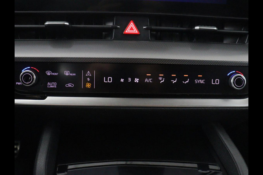 Kia Sportage 1.6 T-GDi MHEV GT-Line Edition | Panoramadak | Leder | Stuur/stoel verwarming | Adaptive cruise | Dode hoek | Carplay | Camera | Park assist | Trekhaak | Achterbank verwarming
