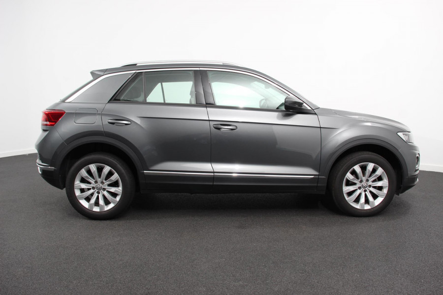 Volkswagen T-Roc 1.5 TSI DSG Sport Navigatie Apple Carplay/Android Auto Adaptieve Cruise Control Digitale Cockpit Camera Elektrische Achterklep