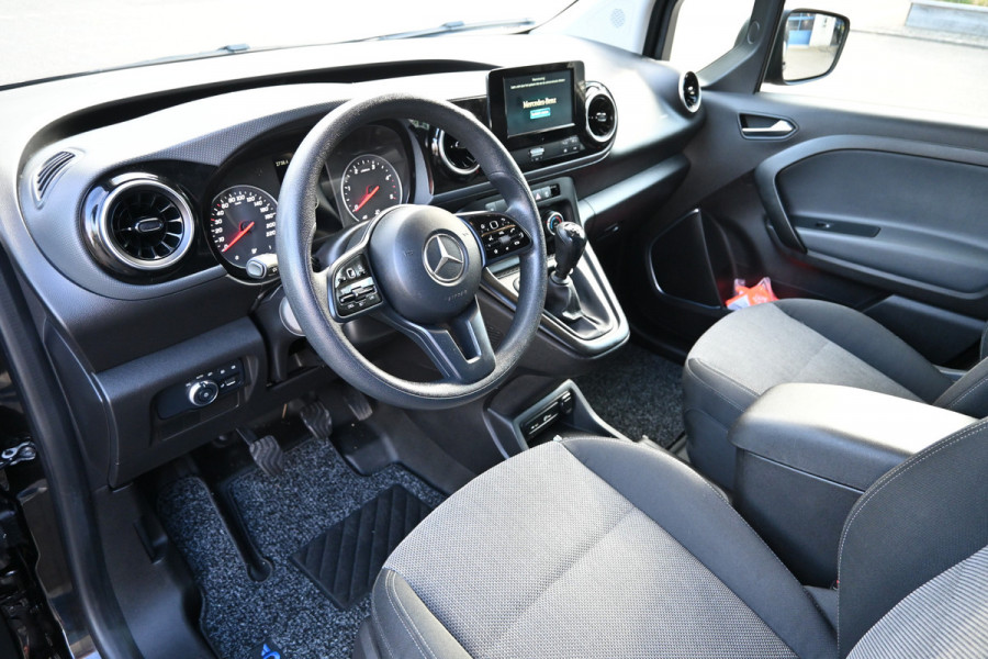 Mercedes-Benz Citan 110 CDI L1 Pro MBUX navigatie met camera, Bumpers in kleur, Etc.