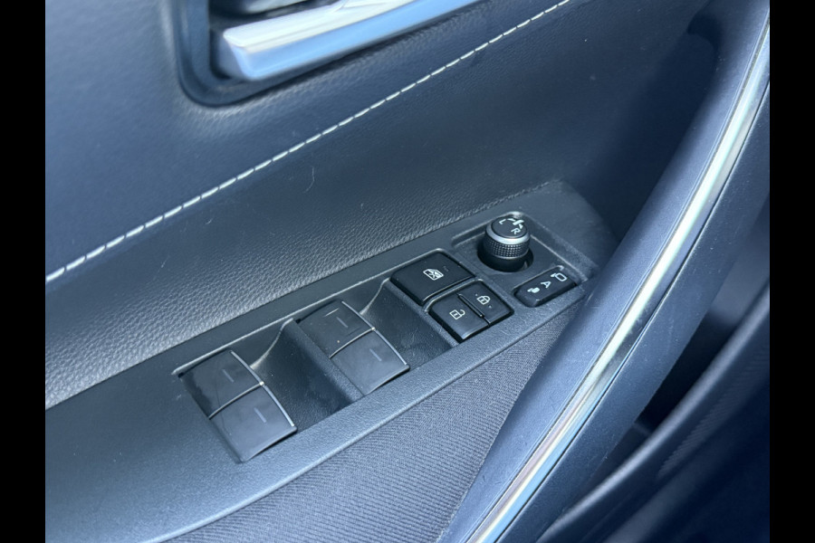 Toyota Corolla Touring Sports 2.0 Hybrid Team D | Trekhaak | CarPlay | ACC | Camera | Keyless