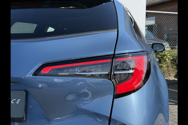 Toyota Corolla Touring Sports 2.0 Hybrid Team D | Trekhaak | CarPlay | ACC | Camera | Keyless