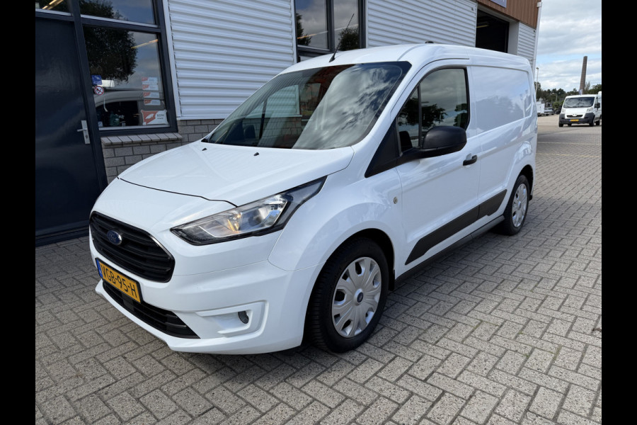 Ford Transit Connect 1.5 EcoBlue L1 Trend / vaste prijs rijklaar € 10.950 ex btw / euro 6 / bpm vrij / lease vanaf € 185 / 3 zits / navigatie / camera / ingerichte laadruimte / cruise control !