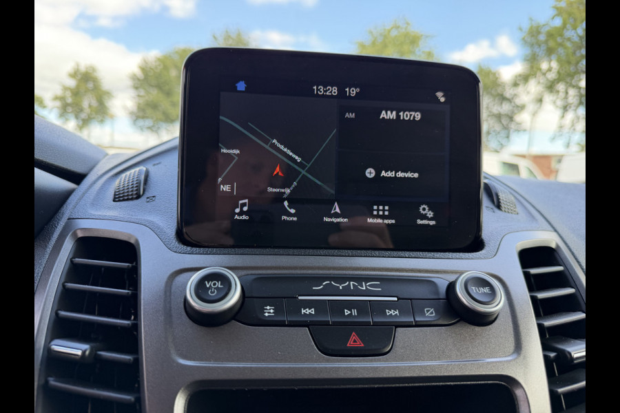 Ford Transit Connect 1.5 EcoBlue L1 Trend / vaste prijs rijklaar € 10.950 ex btw / euro 6 / bpm vrij / lease vanaf € 185 / 3 zits / navigatie / camera / ingerichte laadruimte / cruise control !