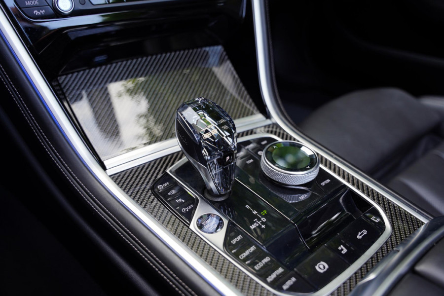 BMW 840i High Executive Cabriolet / Bowers & Wilkins / Soft Close / NL-Auto /