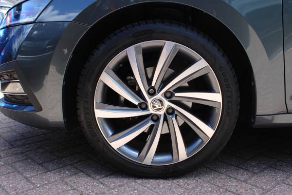 Škoda Octavia Combi 1.0 e-TSI Business Edition Plus | Trekhaak | Adaptieve cruise | Leder | Stoelverwarming | Origin NL