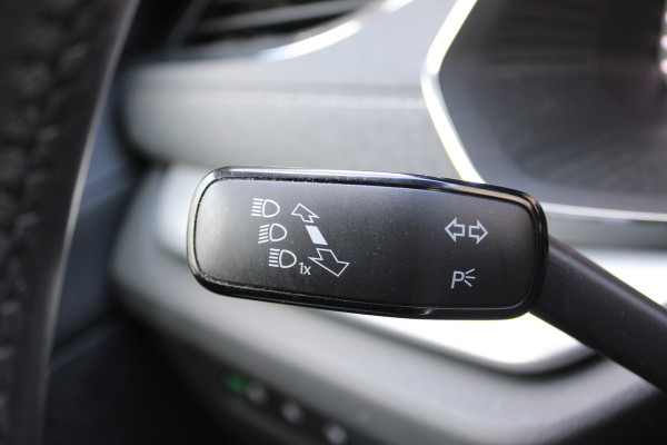 Škoda Octavia Combi 1.0 e-TSI Business Edition Plus | Trekhaak | Adaptieve cruise | Leder | Stoelverwarming | Origin NL