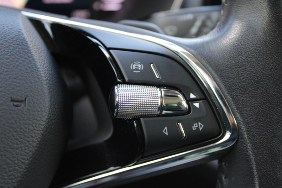 Škoda Octavia Combi 1.0 e-TSI Business Edition Plus | Trekhaak | Adaptieve cruise | Leder | Stoelverwarming | Origin NL