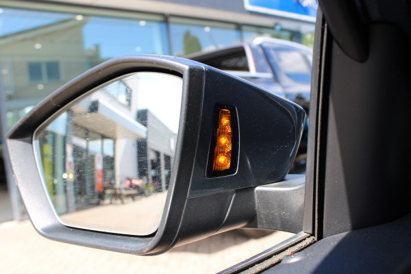 Škoda Octavia Combi 1.0 e-TSI Business Edition Plus | Trekhaak | Adaptieve cruise | Leder | Stoelverwarming | Origin NL