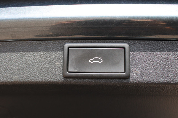 Škoda Octavia Combi 1.0 e-TSI Business Edition Plus | Trekhaak | Adaptieve cruise | Leder | Stoelverwarming | Origin NL