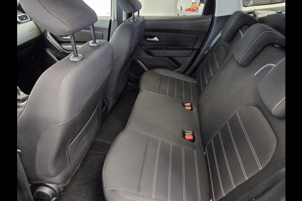 Dacia Duster 1.3 TCe 150 Journey Navigatie CruiseControl Trekhaak