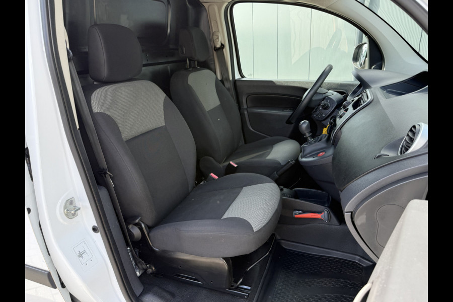 Renault Kangoo 1.5 Blue dCi / L1H1 / 1e EIG. / 40.401 KM! / AIRCO / CRUISE / NAVIGATIE