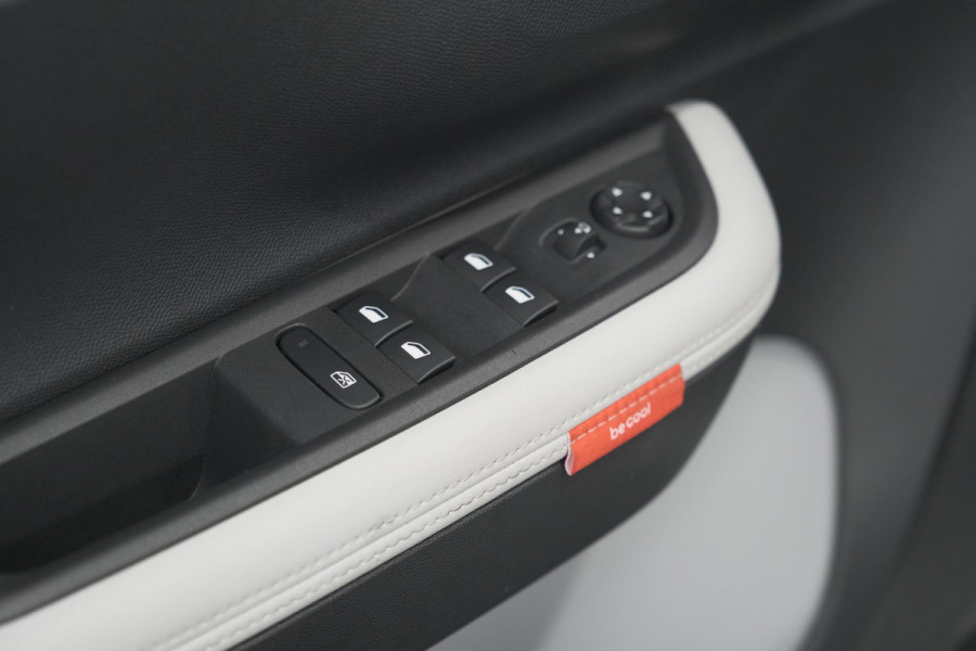 Citroën ë-C3 Max 113pk 44 kWh | 11 KW Lader | Camera | Navigatie | Parkeersensoren