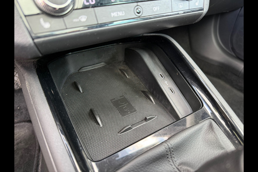 Škoda SCALA 1.0 TSI First Edition - Panodak - Winterpakket - Climate - Org.NL