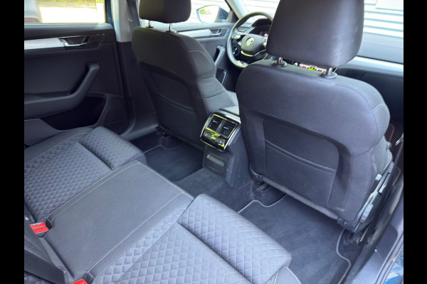 Škoda Superb Combi 1.4 TSI iV Business Edition Plus Plug In Hybride l 91,47% SOH l Winterset l Automaat l Camera l Virtual l Xenon