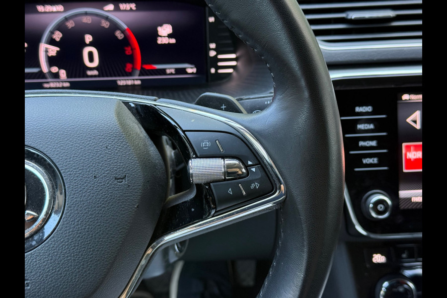 Škoda Superb Combi 1.4 TSI iV Business Edition Plus Plug In Hybride l 91,47% SOH l Winterset l Automaat l Camera l Virtual l Xenon