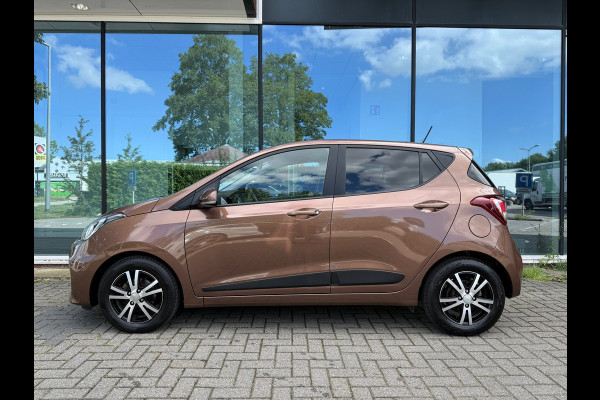 Hyundai i10 1.0i Premium - Navi - Climate - Winterpakket - Org.NL