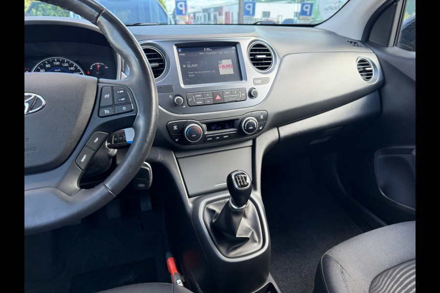 Hyundai i10 1.0i Premium - Navi - Climate - Winterpakket - Org.NL
