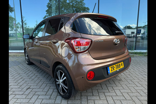 Hyundai i10 1.0i Premium - Navi - Climate - Winterpakket - Org.NL