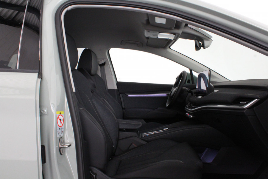 Škoda Elroq 60 Business Edition Loft Warmtepomp/Winterpakket/Timiano Green