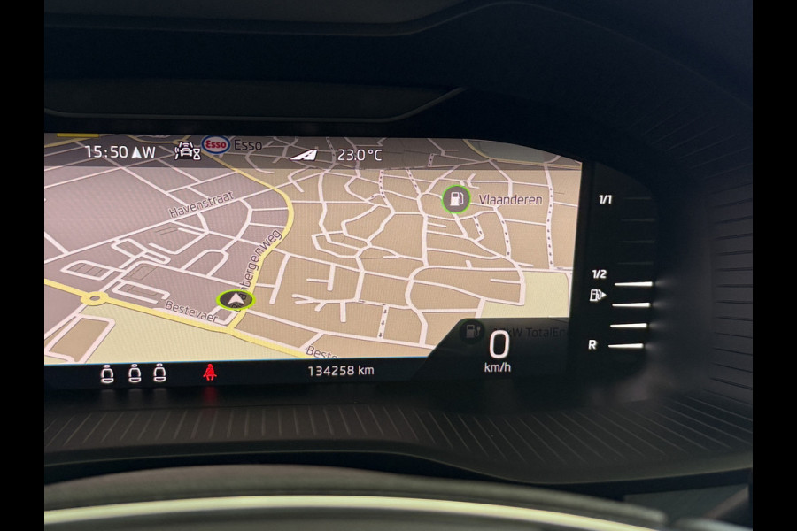 Škoda Kodiaq 1.5 TSI Business Edition | Panoramadak | Trekhaak | Apple Carplay | Dakdragers