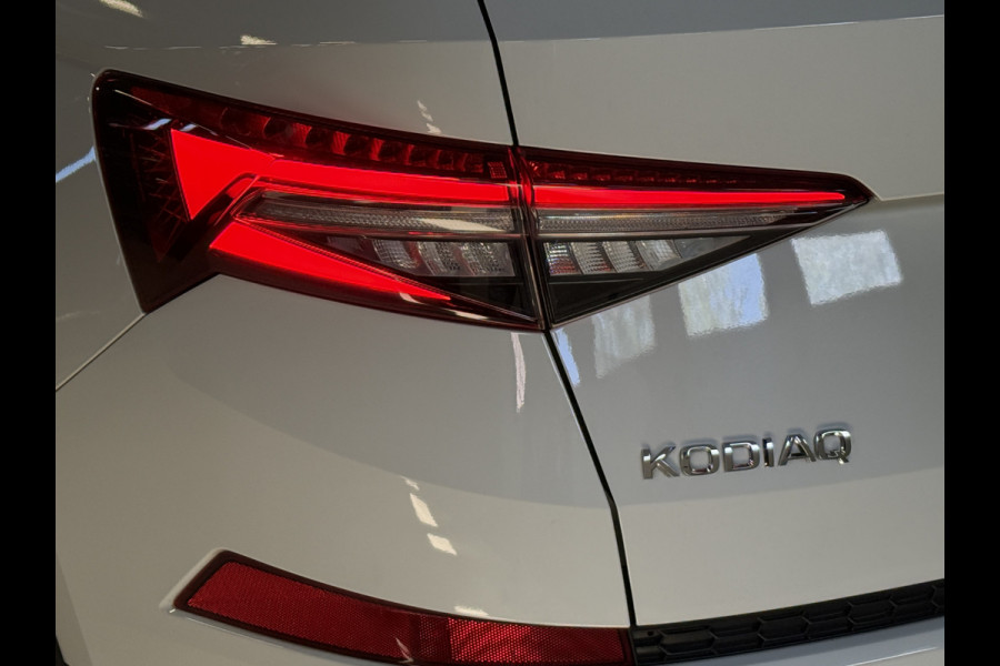 Škoda Kodiaq 1.5 TSI Business Edition | Panoramadak | Trekhaak | Apple Carplay | Dakdragers