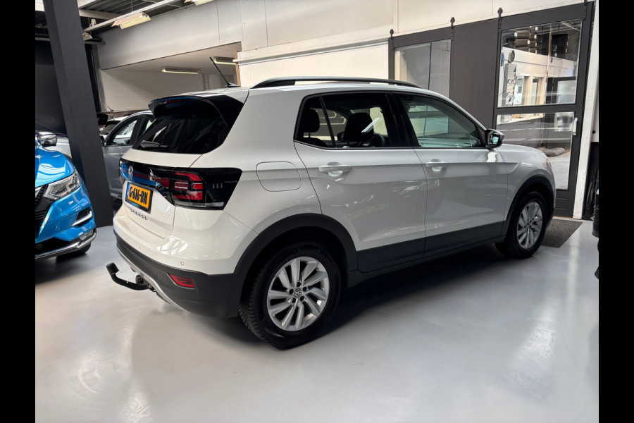 Volkswagen T-Cross 1.0 TSI Life / Navigatie / Trekhaak
