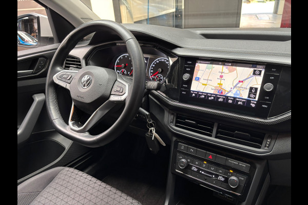 Volkswagen T-Cross 1.0 TSI Life / Navigatie / Trekhaak