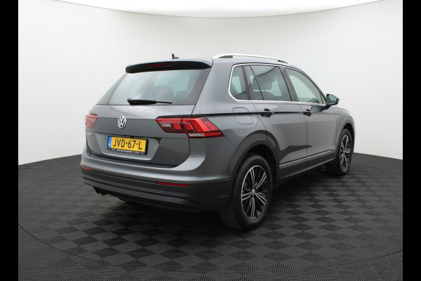 Volkswagen Tiguan 1.5 TSI ACT IQ I VIRTUAL I CARPPLAY I PANO I ACC I DSG I LED I LED I