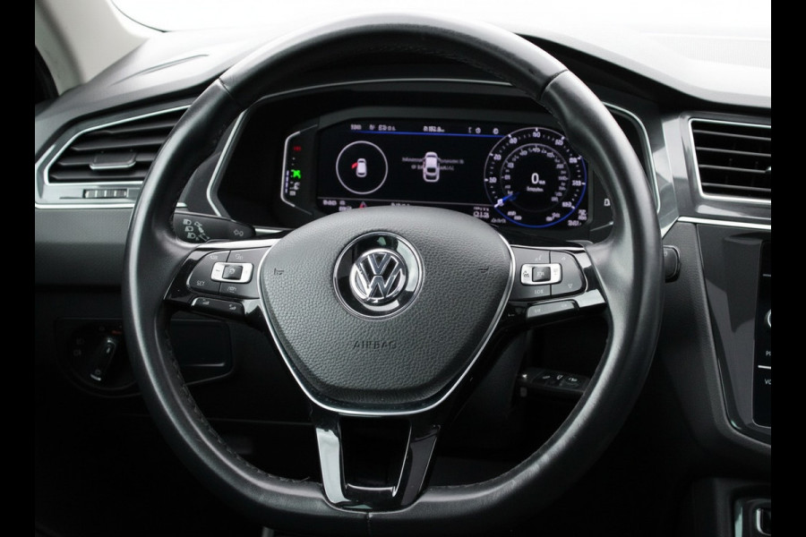 Volkswagen Tiguan 1.5 TSI ACT IQ I VIRTUAL I CARPPLAY I PANO I ACC I DSG I LED I LED I